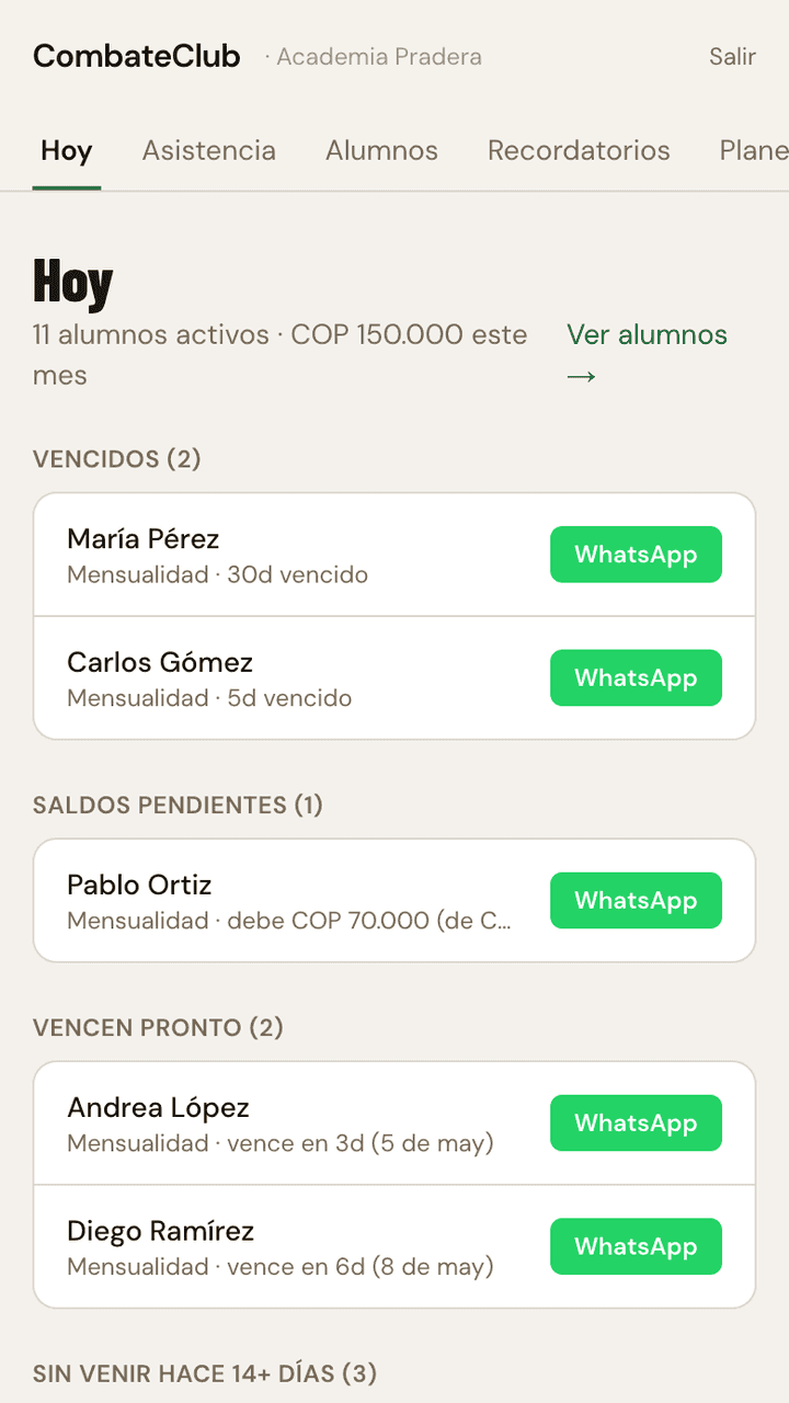 Pantalla de CombateClub mostrando alumnos vencidos, pagos del día y saldos pendientes.